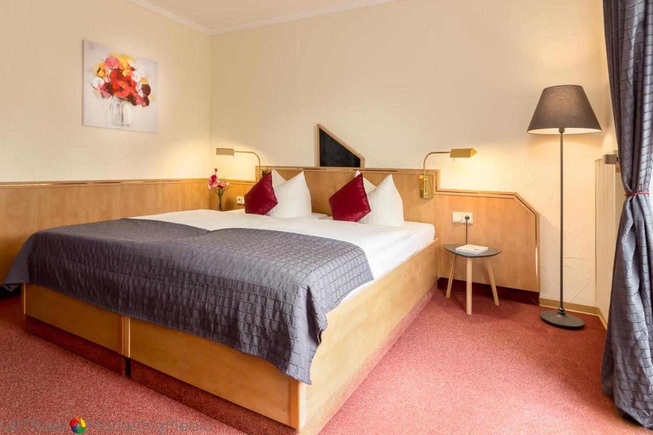 Hotel Reinhold Gummersbach Eksteriør bilde